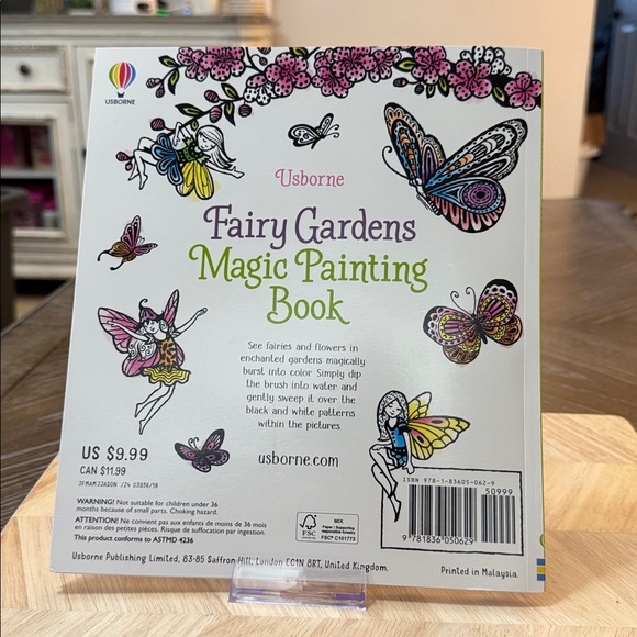 Usborne Fairy Gardens Magic Painting Book - Picture 2 of 2
